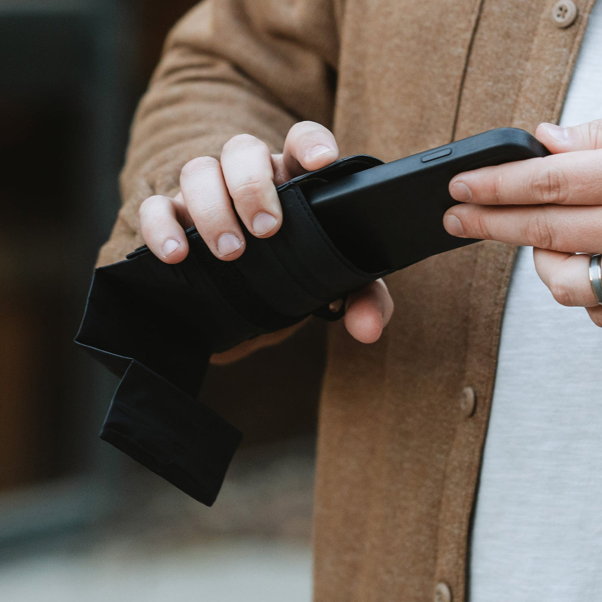 OffGrid Fold Faraday Bag - Mobile v2 — view 4